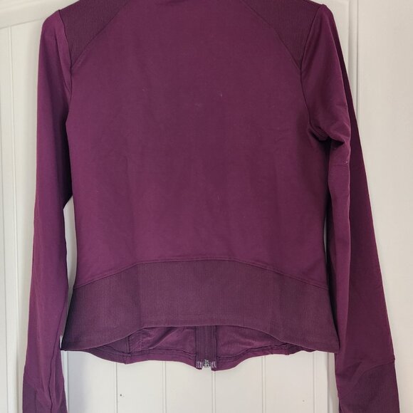 Under Armour Womens Meridian Fitted Jacket SMALL Plum Purple - Picture 2 of 7